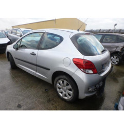 Attache ceinture arriere gauche PEUGEOT 207