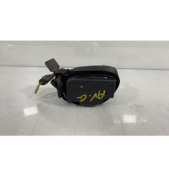 Pretensionneur de ceinture avant gauche VOLKSWAGEN PASSAT 4