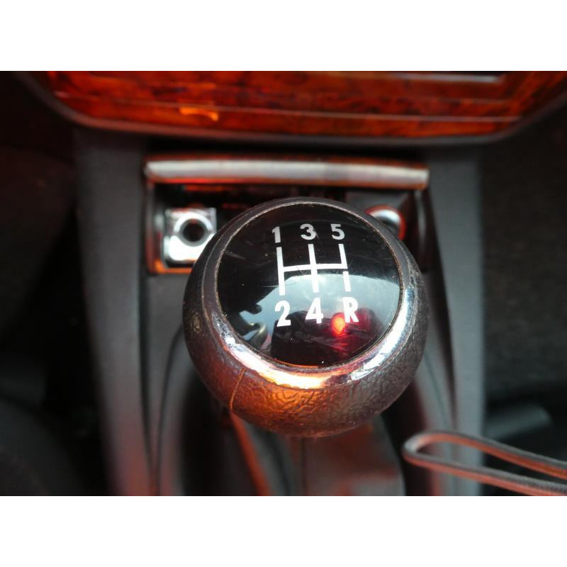 Pretensionneur de ceinture avant gauche VOLKSWAGEN PASSAT 4 Photo n°12