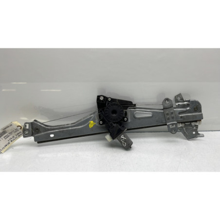 Leve vitre electrique avant droit SUZUKI SX4 2 S-CROSS Photo n°1