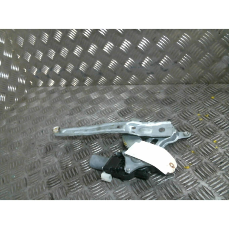 Leve vitre electrique arriere droit SUZUKI SX4 2 S-CROSS Photo n°2