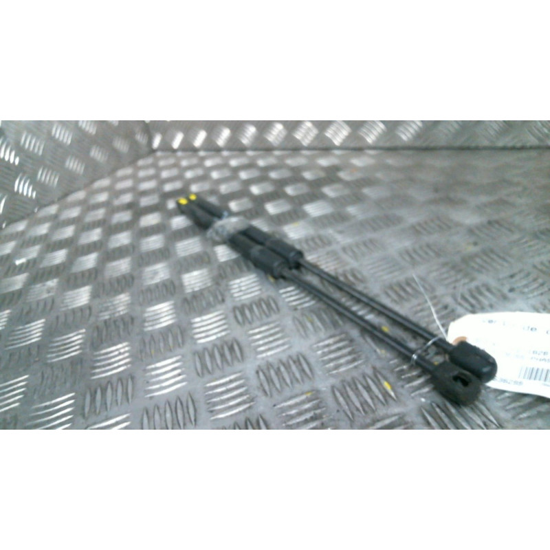 Verin de coffre SUZUKI SX4 2 S-CROSS Photo n°1