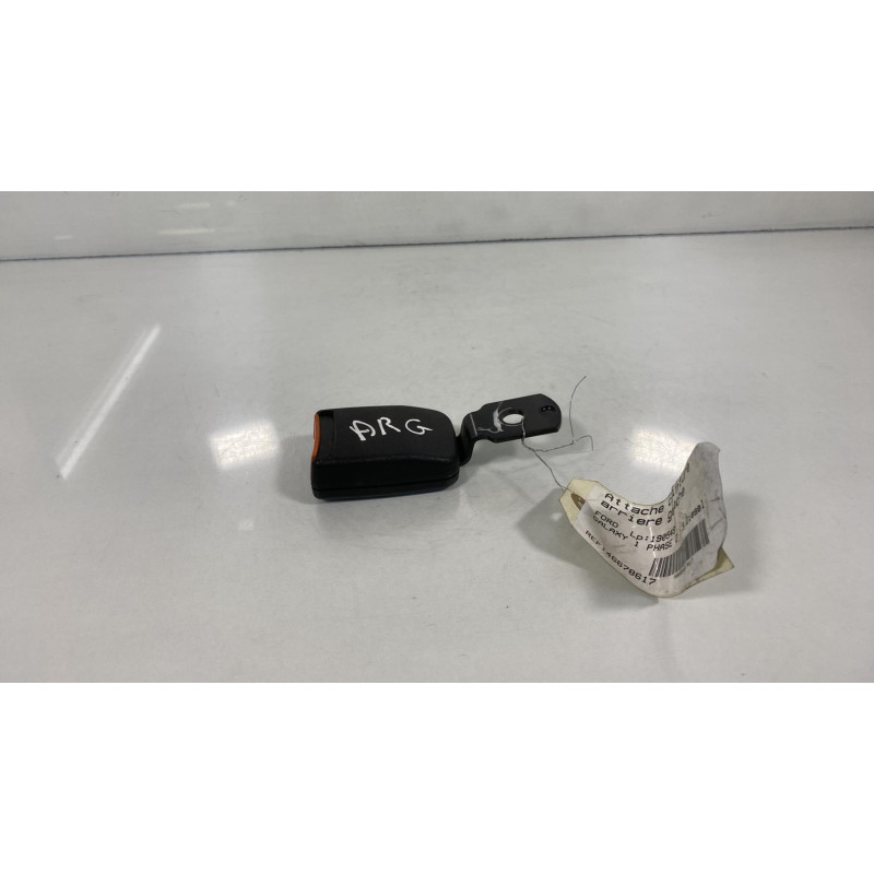 Attache ceinture arriere gauche FORD GALAXY 1 Photo n°2