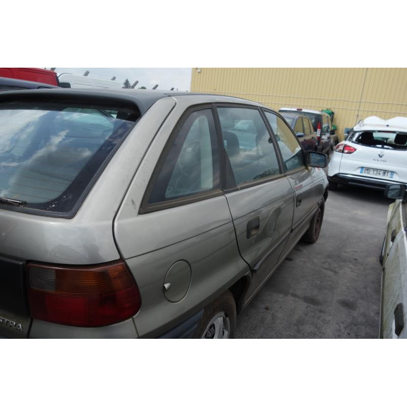 Boitier air bag OPEL ASTRA F Photo n°5