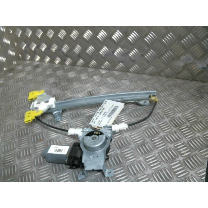Leve vitre electrique arriere gauche NISSAN QASHQAI 1 Photo n°1