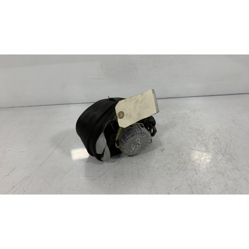 Ceinture arriere droit VOLKSWAGEN GOLF 4 Photo n°3