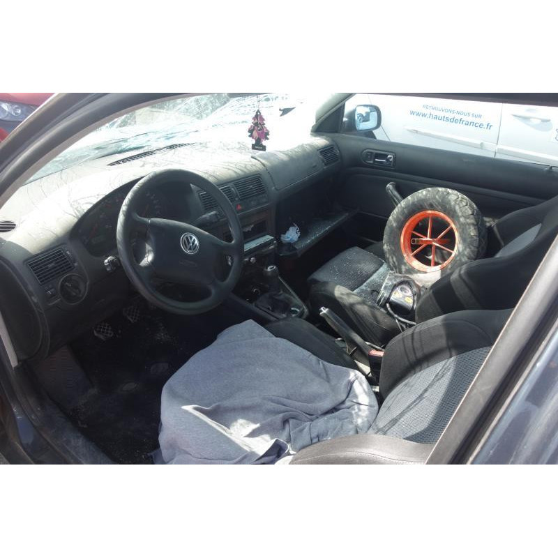 Ceinture arriere droit VOLKSWAGEN GOLF 4 Photo n°4