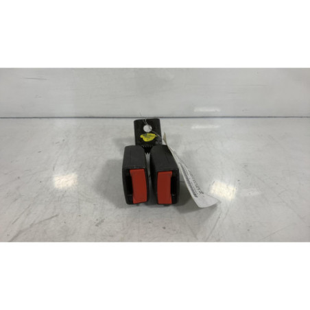 Attache ceinture arriere centrale OPEL INSIGNIA 1 Photo n°1