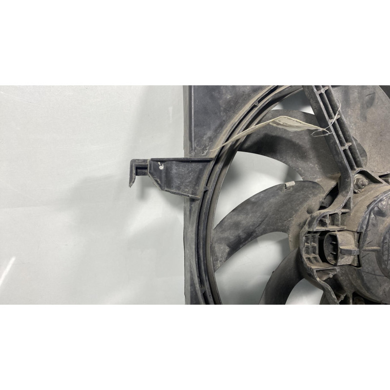 Moto ventilateur radiateur FORD FIESTA 5 Photo n°4