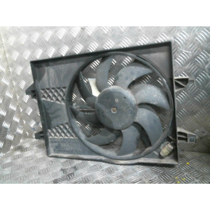 Moto ventilateur radiateur FORD FIESTA 5 Photo n°2