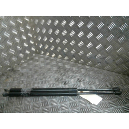 Verin de coffre MERCEDES CLASSE M 164 Photo n°1