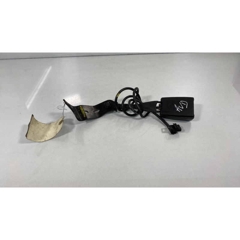 Attache ceinture avant droit MERCEDES CLASSE E 210 Photo n°1