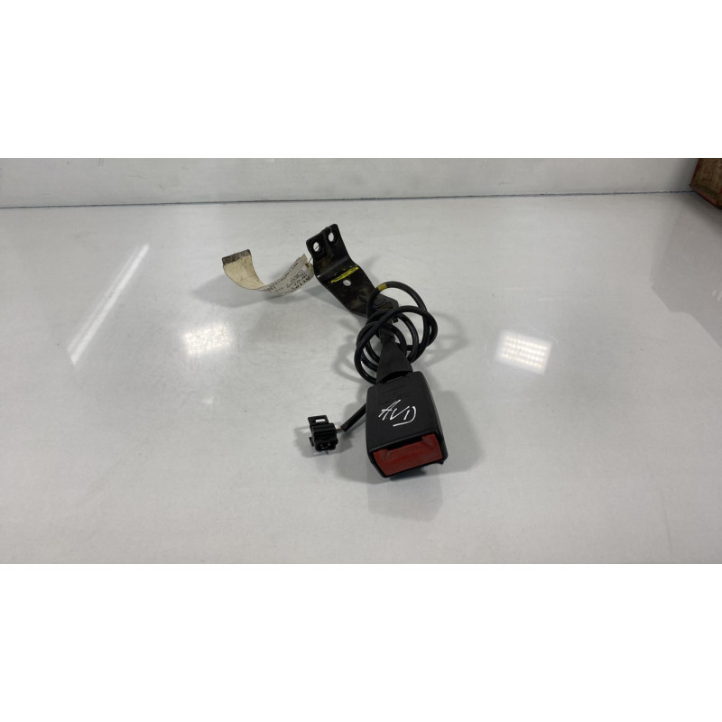 Attache ceinture avant droit MERCEDES CLASSE E 210 Photo n°3