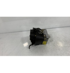 Pretensionneur de ceinture avant droit MERCEDES CLASSE E 210