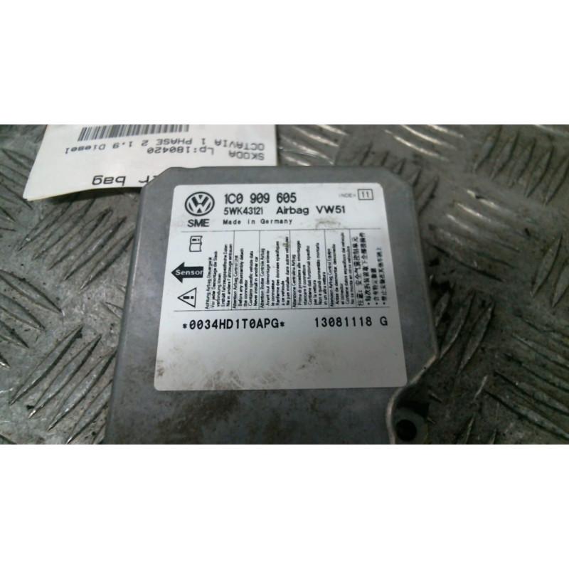 Boitier air bag SKODA OCTAVIA 1 Photo n°1