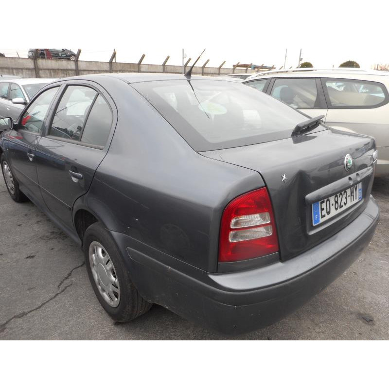 Pretensionneur de ceinture avant gauche SKODA OCTAVIA 1 Photo n°7