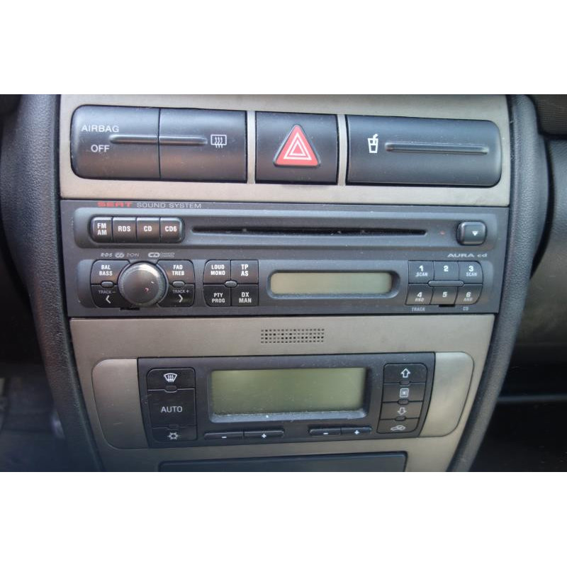 Ceinture arriere gauche SEAT LEON 1 Photo n°9