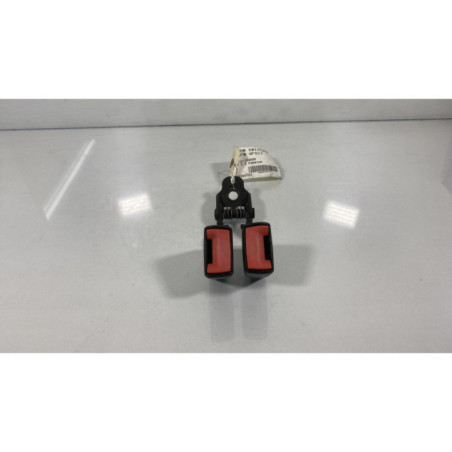 Attache ceinture arriere droit FORD MONDEO 2 Photo n°1