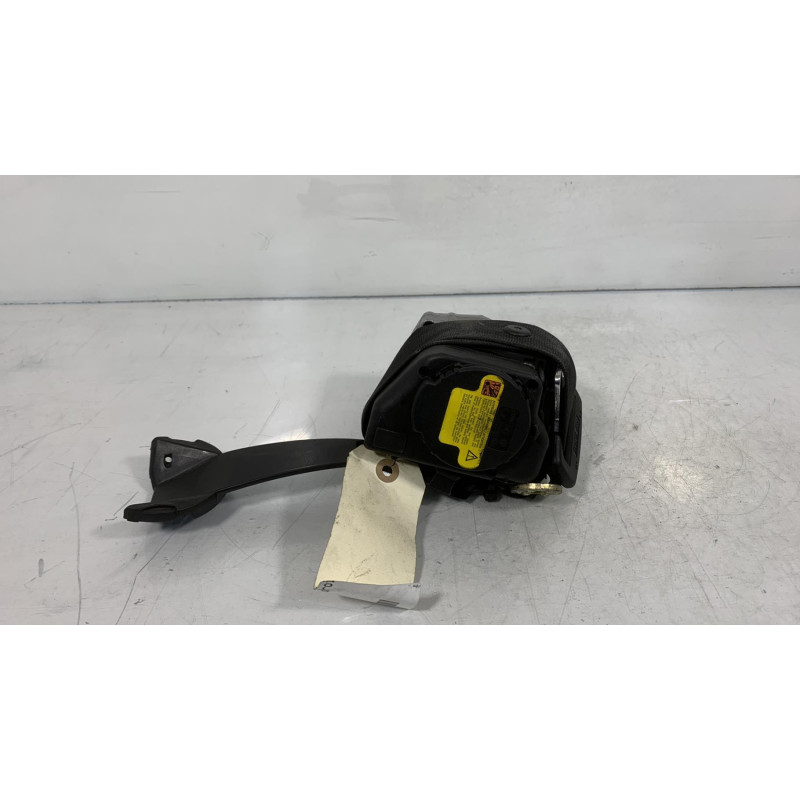 Pretensionneur de ceinture arriere droit AUDI A6 2 Photo n°1