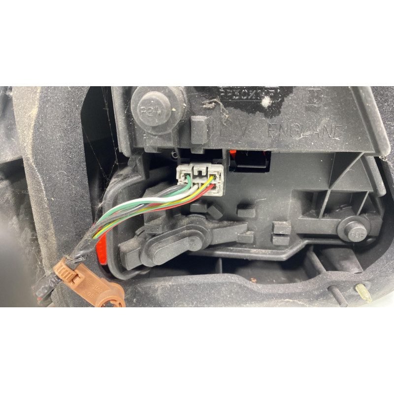 Feu arriere principal droit (feux) ROVER 400 2 Photo n°4