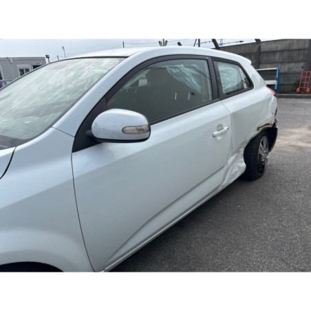 KIA PRO-CEED 1 PHASE 1 1.6 CRDI - 16V TURBO Photo n°1