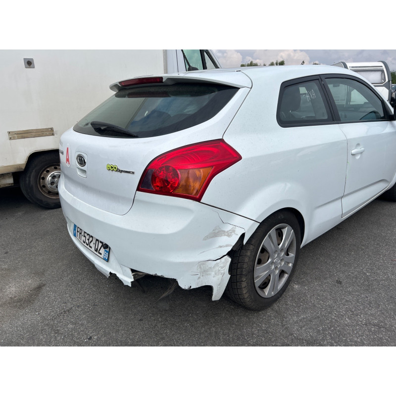 KIA PRO-CEED 1 PHASE 1 1.6 CRDI - 16V TURBO Photo n°7