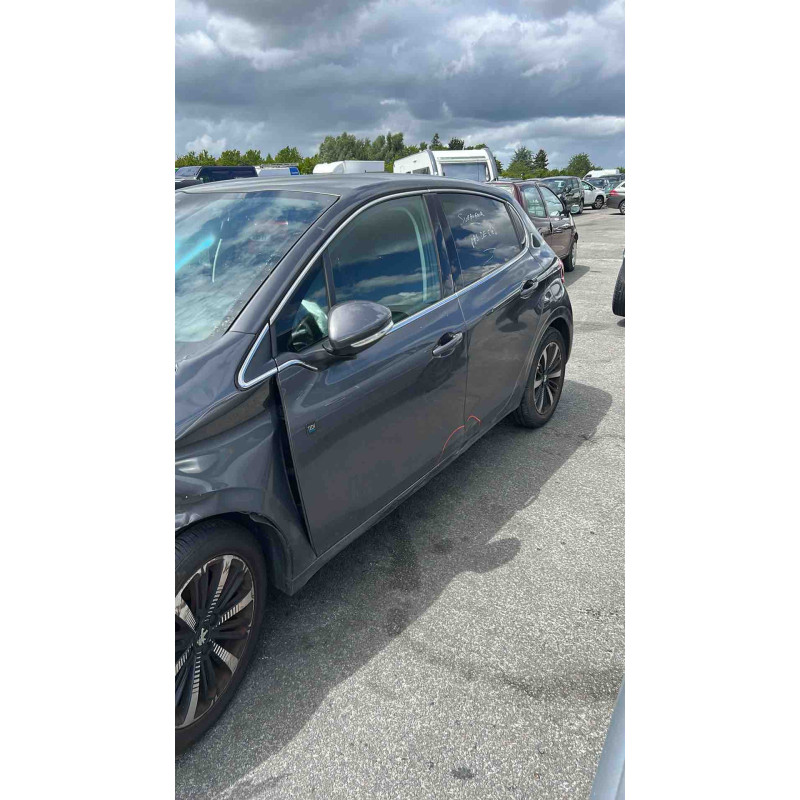 PEUGEOT 208 1 PHASE 2 1.2 PURETECH - 12V TURBO Photo n°2