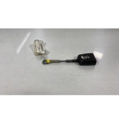 Attache ceinture avant gauche MERCEDES CLASSE M 163