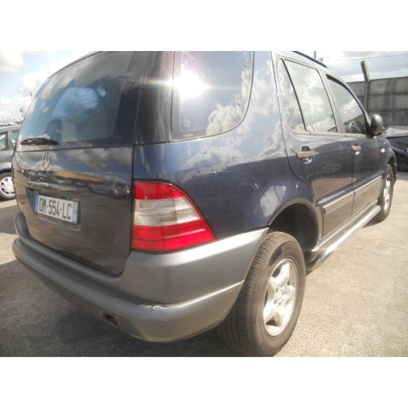 Boitier air bag MERCEDES CLASSE M 163 Photo n°6