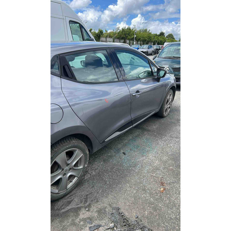 RENAULT CLIO 4 PHASE 1 0.9i - 12V TURBO TCE 90 Photo n°20