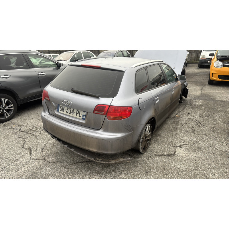 AUDI A3 2 SPORTBACK PHASE 1 3.2 FSI - 24V V6 QUATTRO 4X4 Photo n°3
