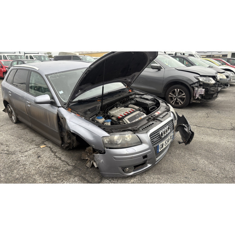 AUDI A3 2 SPORTBACK PHASE 1 3.2 FSI - 24V V6 QUATTRO 4X4 Photo n°6