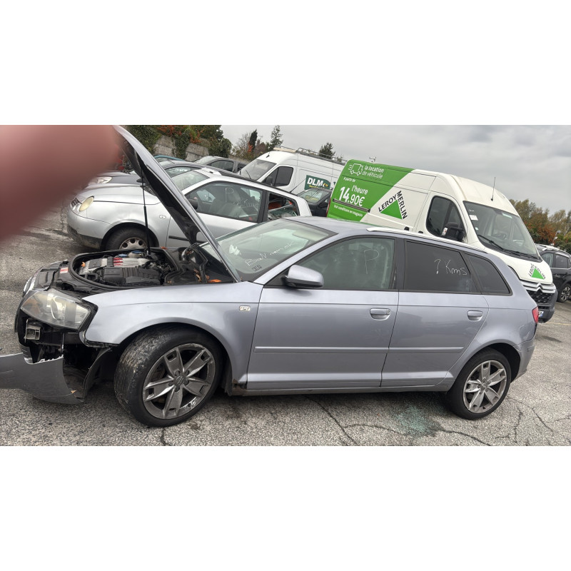 AUDI A3 2 SPORTBACK PHASE 1 3.2 FSI - 24V V6 QUATTRO 4X4 Photo n°7