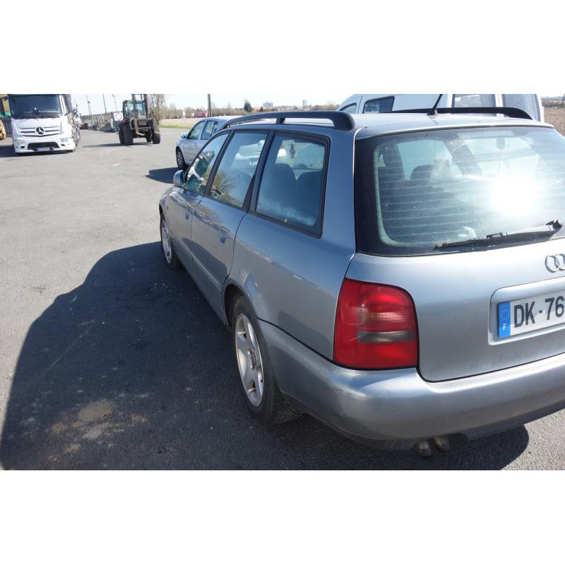 Serrure avant droit AUDI A4 1 Photo n°4
