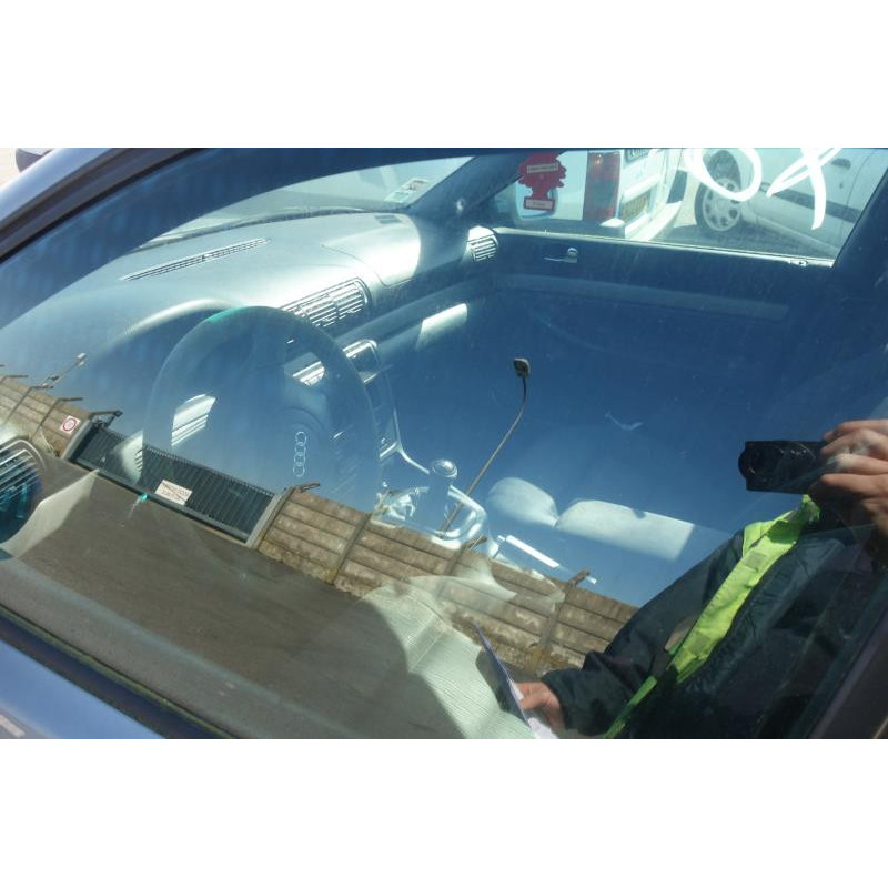 Serrure avant droit AUDI A4 1 Photo n°8
