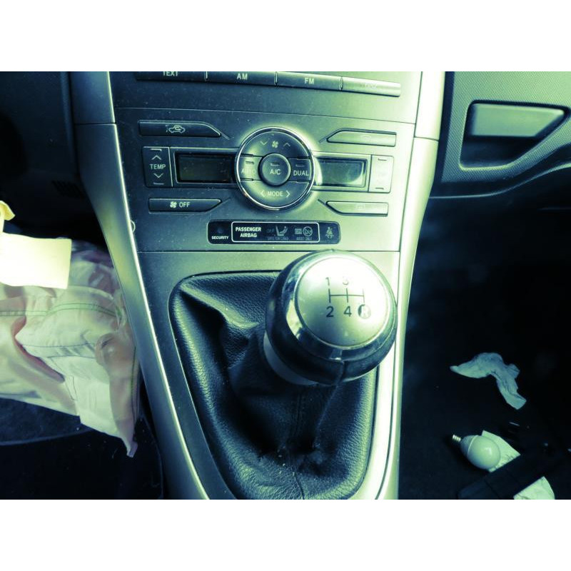 Commande chauffage TOYOTA AURIS 1 Photo n°13