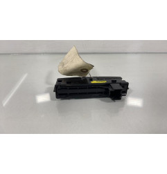 Bouton de warning OPEL ASTRA J