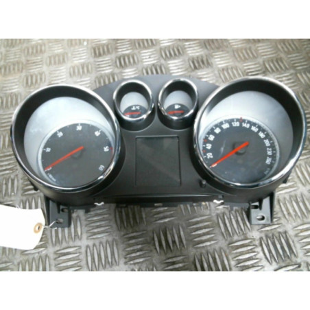 Compteur OPEL ASTRA J Photo n°1