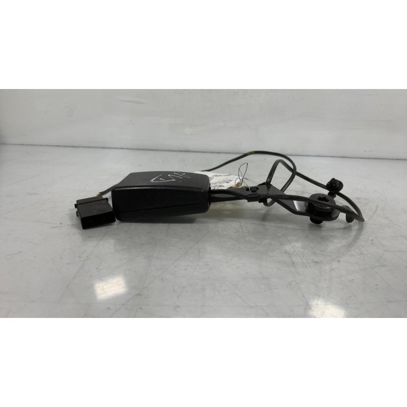 Attache ceinture avant droit ALFA ROMEO MITO Photo n°1