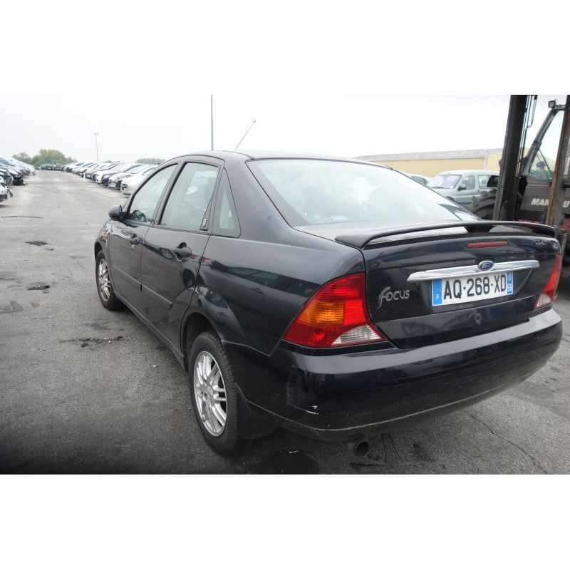 Malle/Hayon arriere FORD FOCUS 1 Photo n°8