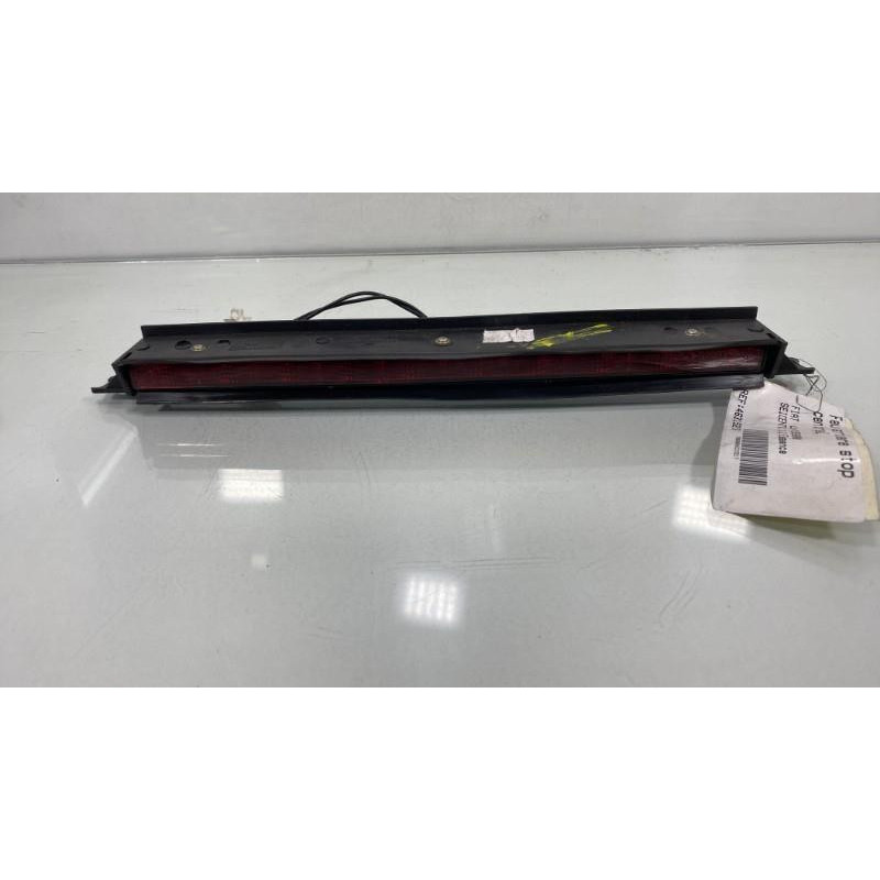 Feu arriere stop central FIAT SEICENTO Photo n°2