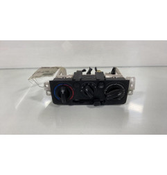 Commande chauffage MAZDA DEMIO Photo n°1