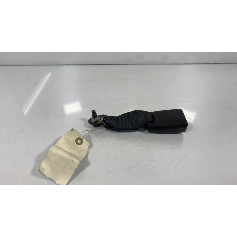Attache ceinture arriere gauche NISSAN NOTE 1 Photo n°2