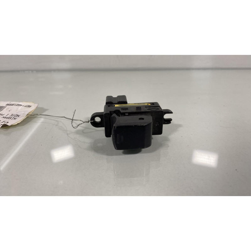 Interrupteur de leve vitre avant droit NISSAN NOTE 1 Photo n°1