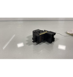 Interrupteur de leve vitre avant droit NISSAN NOTE 1