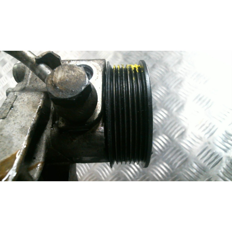 Pompe de direction FIAT DUCATO 3 Photo n°1
