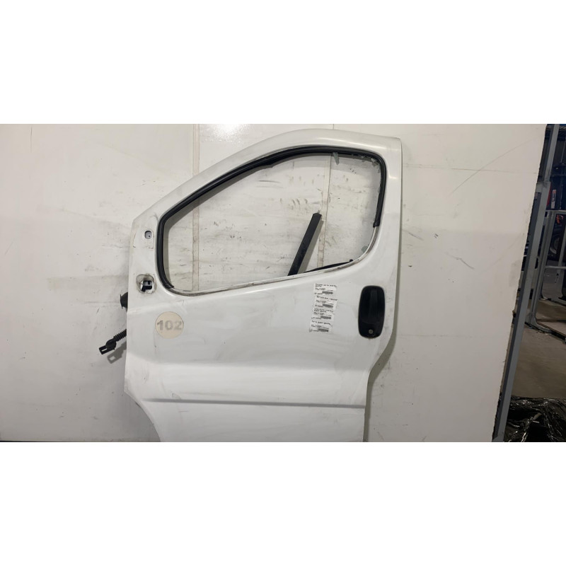 Porte avant gauche OPEL VIVARO 1 Photo n°1