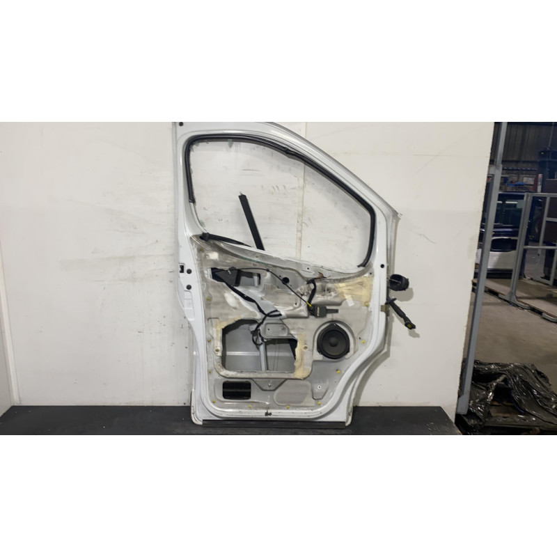 Porte avant gauche OPEL VIVARO 1 Photo n°2