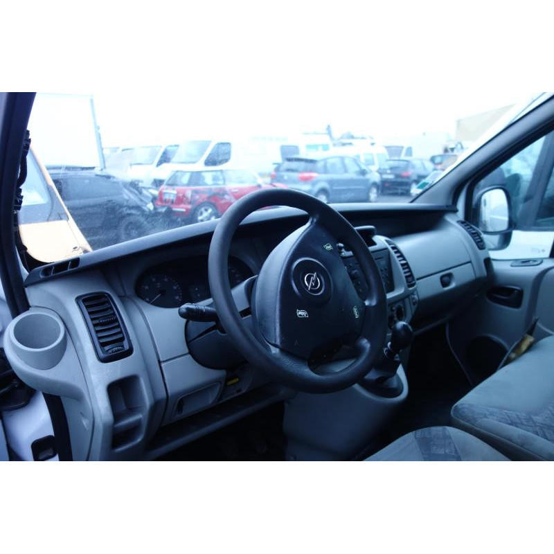 Porte avant gauche OPEL VIVARO 1 Photo n°9