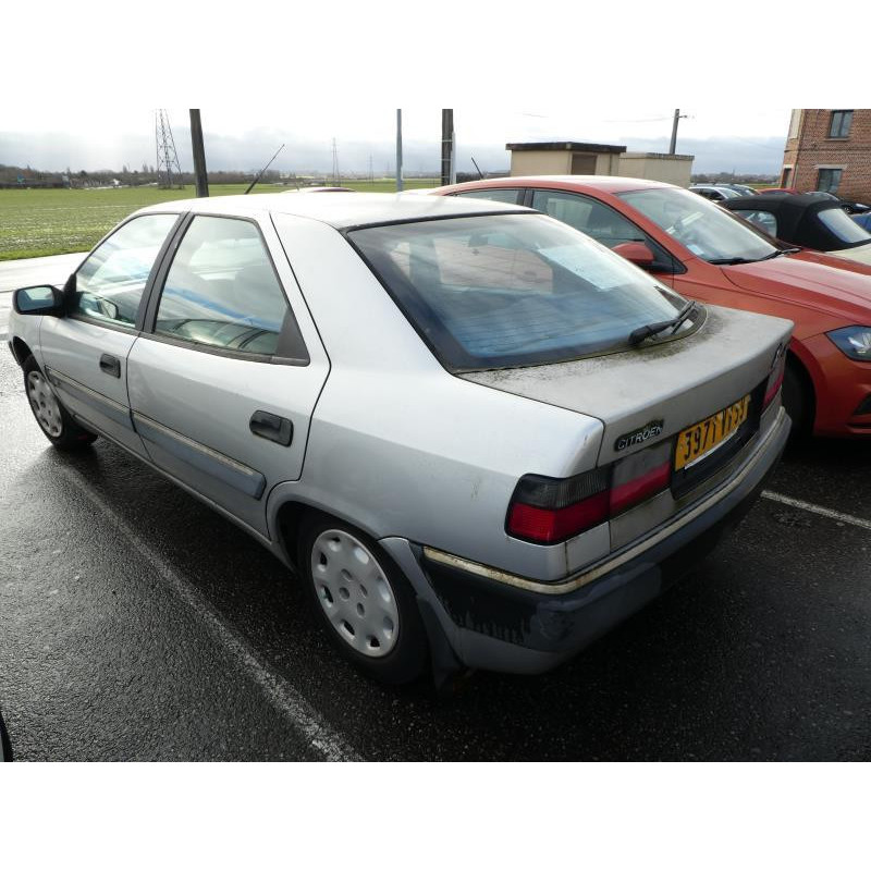 Serrure avant droit CITROEN XANTIA Photo n°12